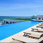 Lägenhet Heaven Infinity Pool & Năvodari