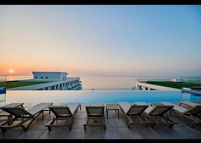 Apartment Heaven Infinity Pool & *