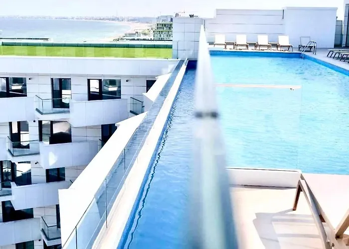 Apartment Heaven Infinity Pool & *