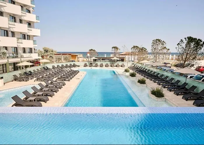 Heaven Infinity Pool &