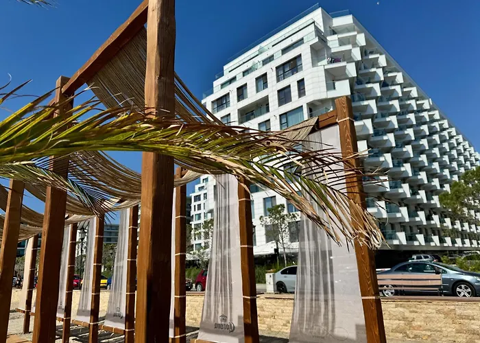 Heaven Infinity Pool & Apartment *