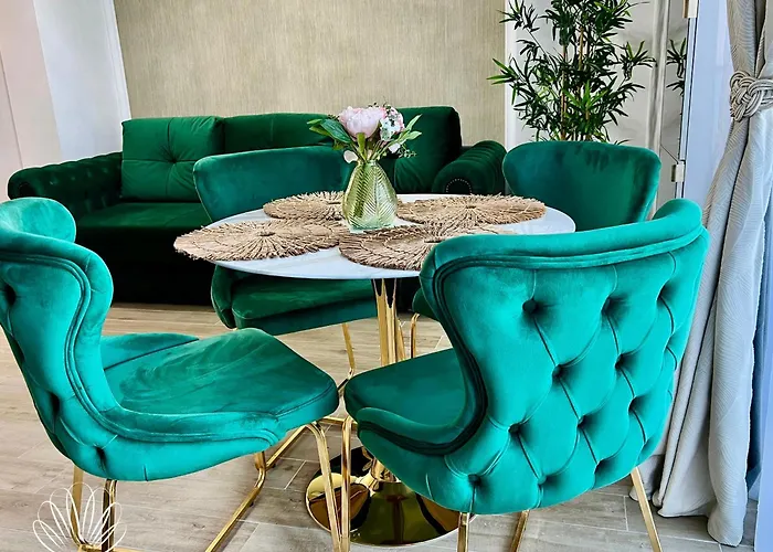 Heaven Infinity Pool & Apartment Navodari