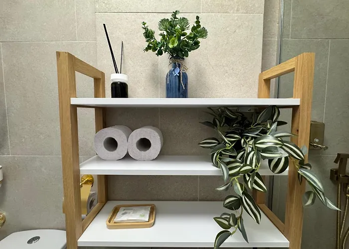 Heaven Infinity Pool & *